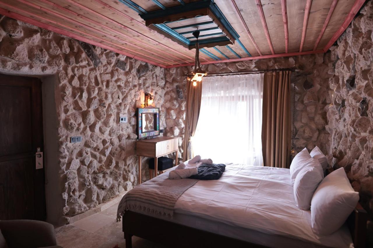 Stone Owl Otel & Restaurant Üchisar Exteriér fotografie