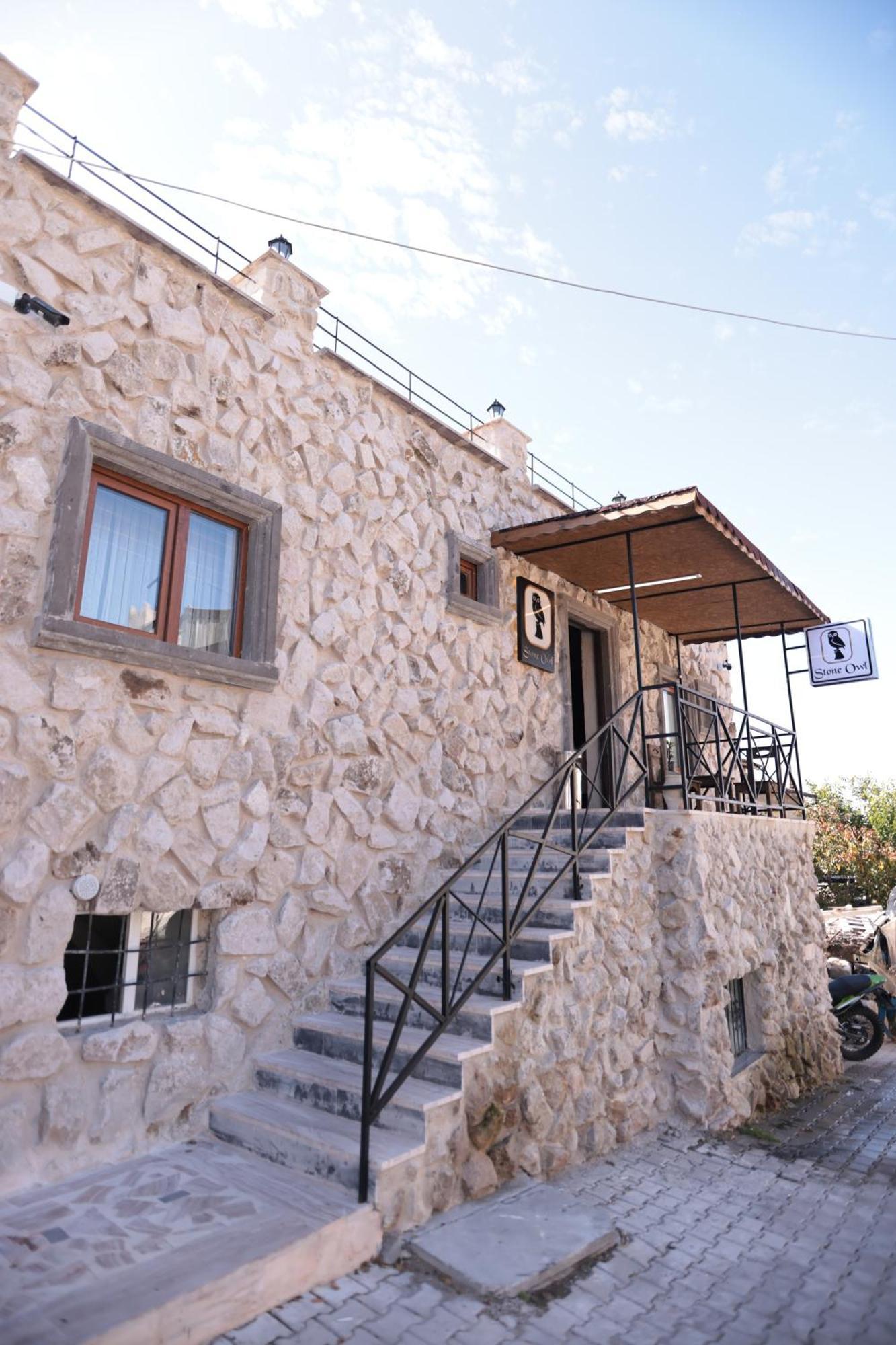 Stone Owl Otel & Restaurant Üchisar Exteriér fotografie