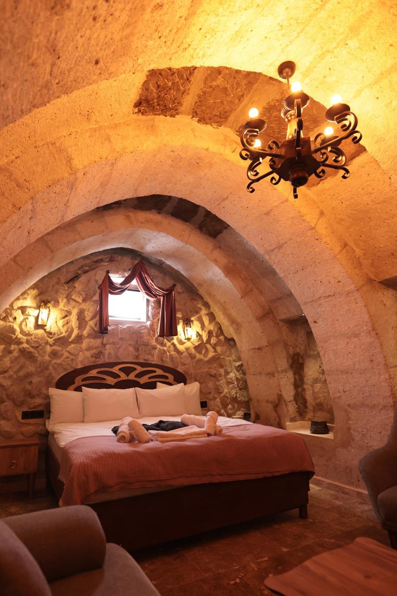 Stone Owl Otel & Restaurant Üchisar Exteriér fotografie